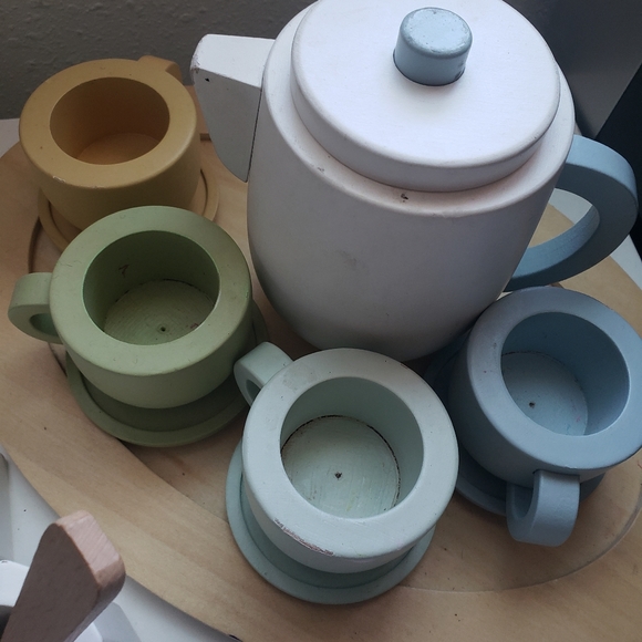 hearth and hand wooden tea set